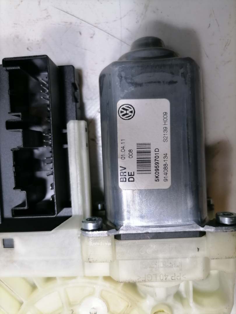 VW Golf 6 original Fensterhebermotor vorn links Bj.2011 VW Golf 6 original Fensterhebermotor vorn links Bj.2011